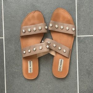 Steve Madden Pearl Detail Slides - Size 10
